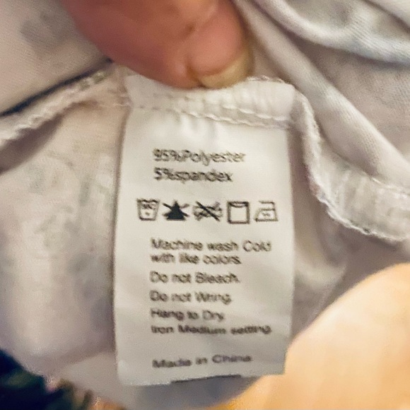 Michelle Mae “Renee” Ruffle Tank Top - Picture 8 of 8